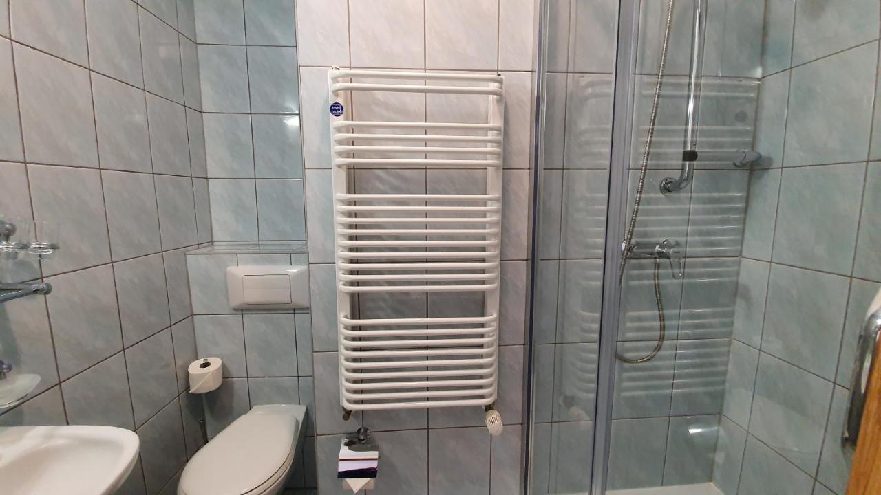 Pokoje Goscinne Przy Kosciele Wang. كارباش المظهر الخارجي الصورة